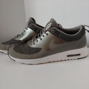 Nike Air Max Thea 2017 Women's Size 8 Gray